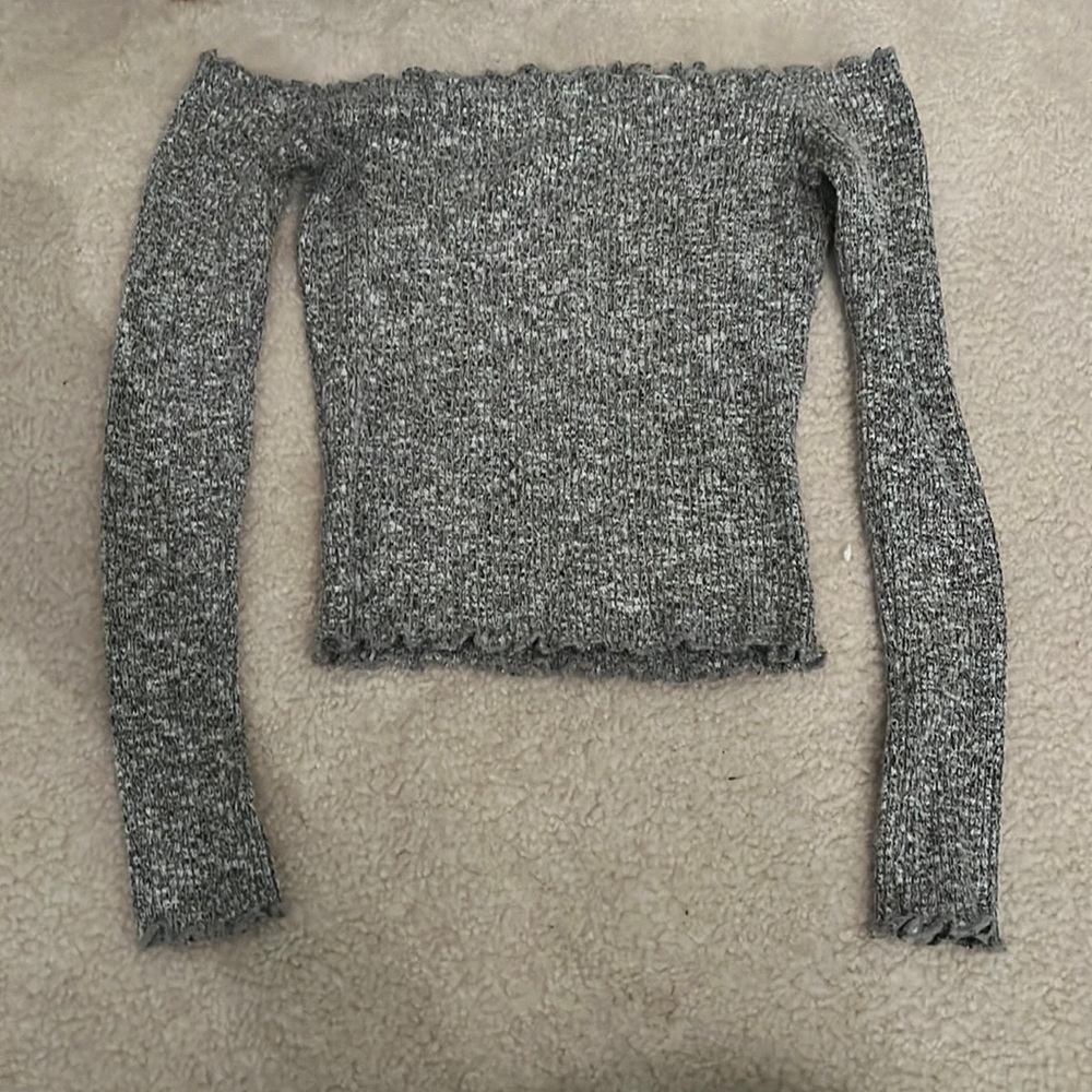 Off the shoulder grey crop top